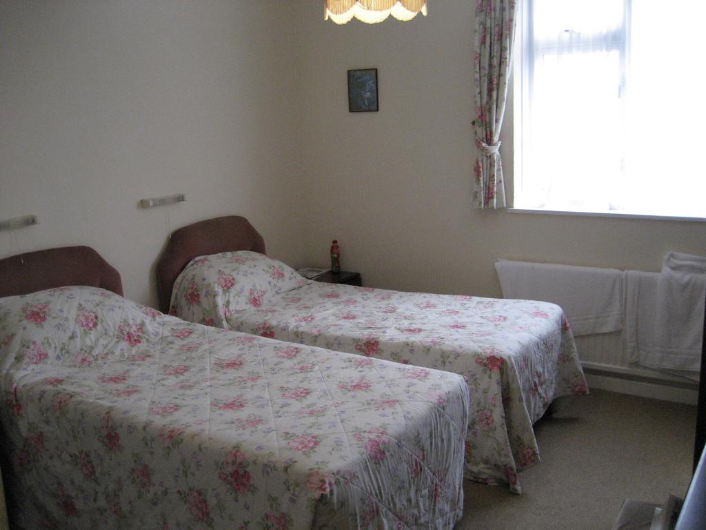 Ashley Court Hotel Торки Номер фото